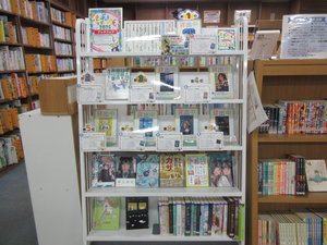 3月YAテーマ展示「イチオシ本2025」写真