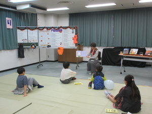 ワンダークラブ読み聞かせの様子