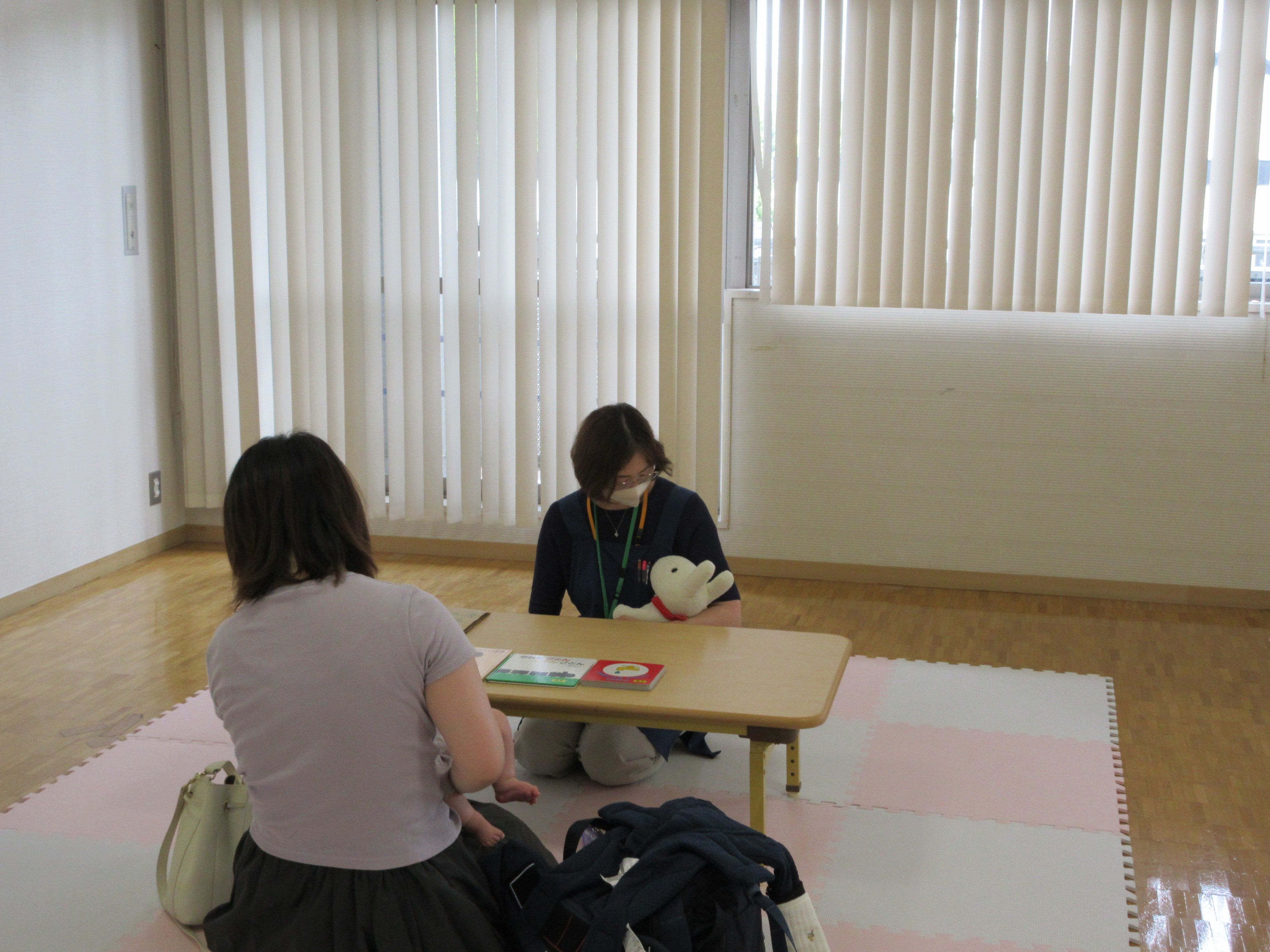  6月22日（月）【出張】ブックスタートin南子育て世代包括支援センターの画像